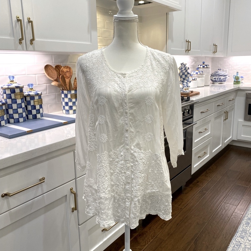 Johnny Was White embroidered tunic EARLY BIRD SALE!